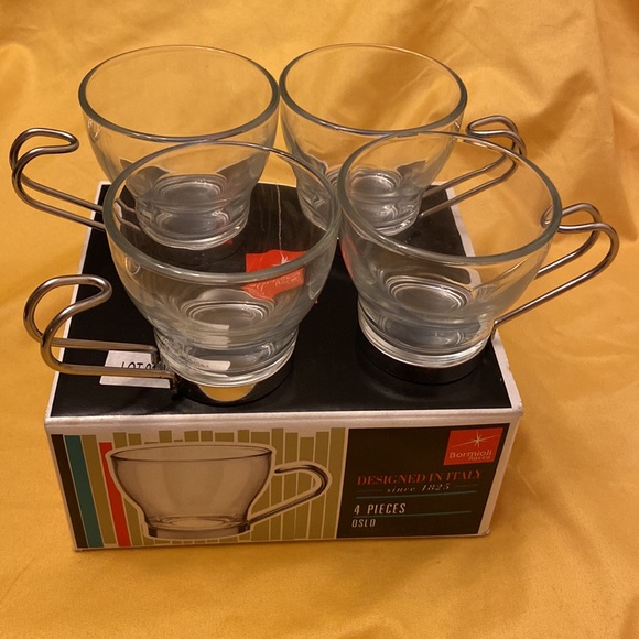 Bormioli Rocco Other - Bormioli Rocco 4 ct. espresso tempered glass cup with stainless steel handle NWT
